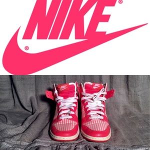 Nike Hightops; Peppermint PinStriped Vintage Kicks